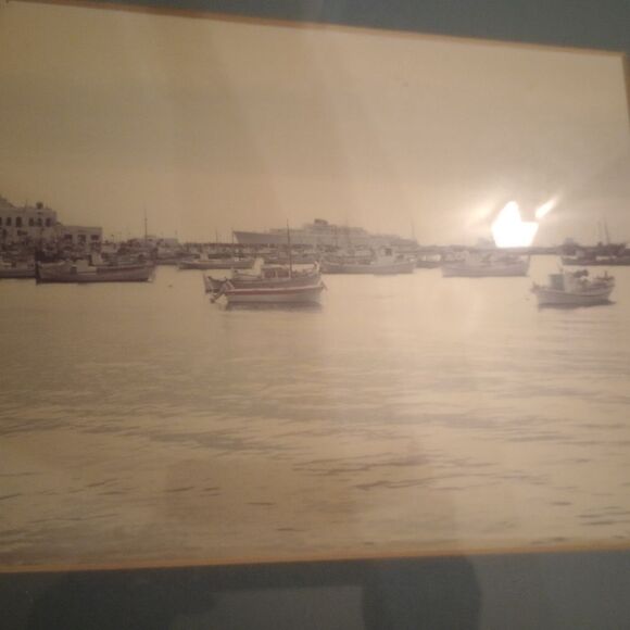 🆕🖼️Mykanos Greece Ships In a Harbour - Picture 2 of 7